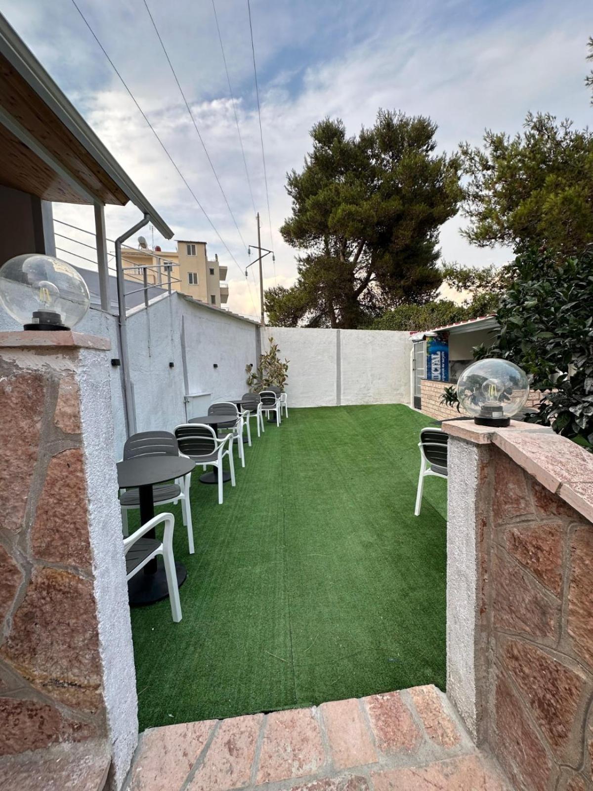 Evelina Ernild Rooms Sarande Ngoại thất bức ảnh